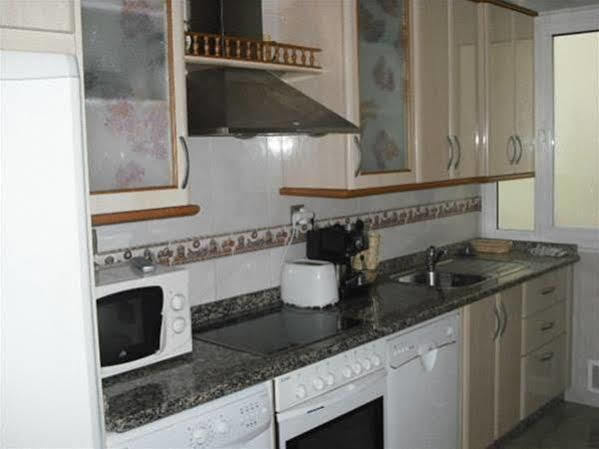 Pension Calfred II Logroño Exterior foto