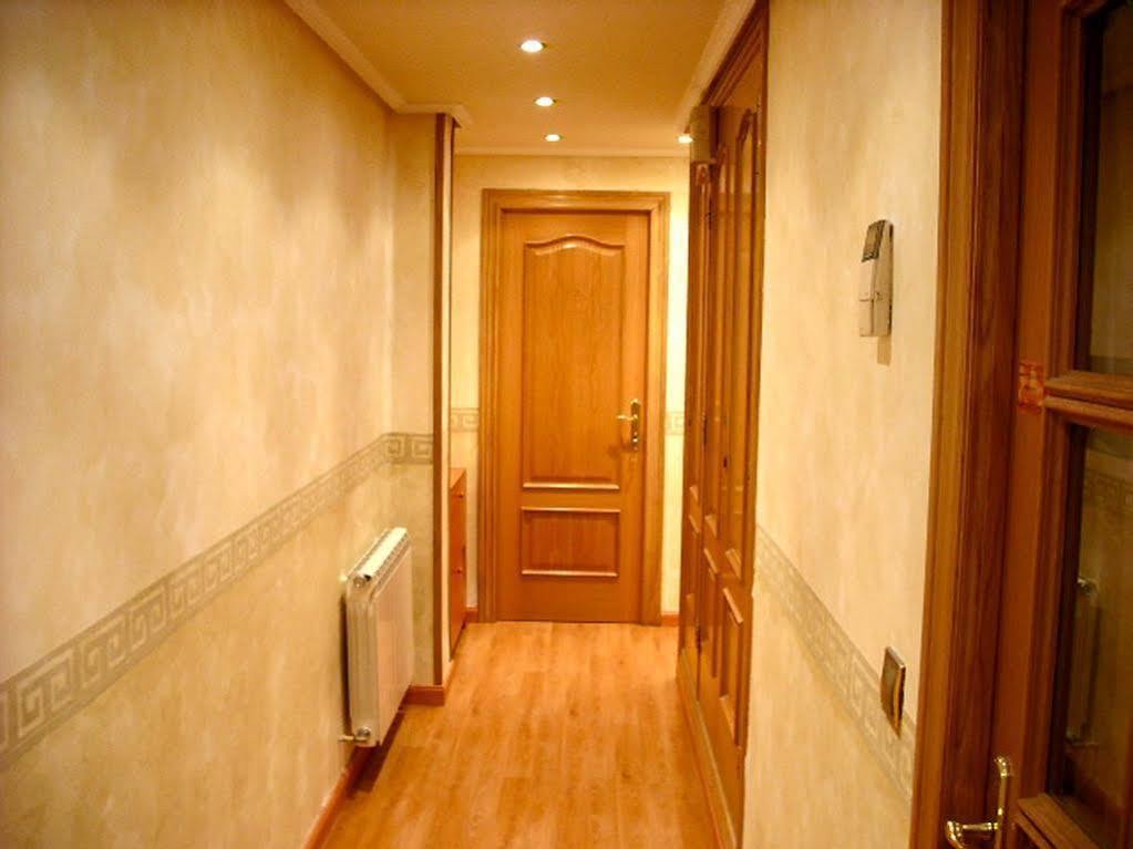 Pension Calfred II Logroño Exterior foto