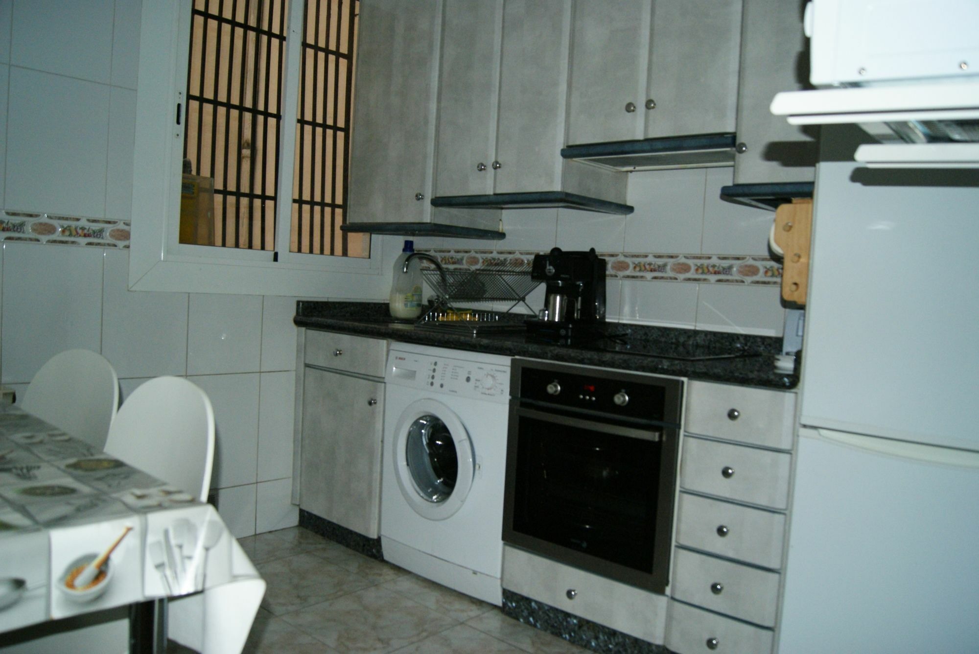 Pension Calfred II Logroño Exterior foto